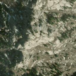 Satellite imagery of Kanḏow-e Sāw, AF