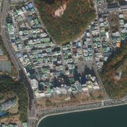 Satellite imagery of Yeosuseonsuyujeokji, KR