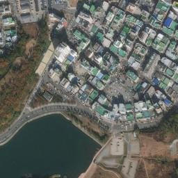 Satellite imagery of Yeosuseonsuyujeokji, KR