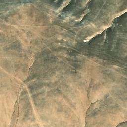 Satellite imagery of Ţaraq Şawwānat al Ḩasw, SY