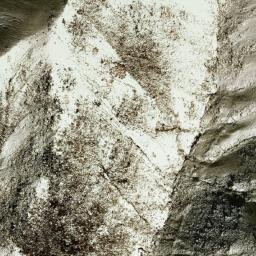 Satellite imagery of Kōh-e Chunārī, AF