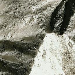 Satellite imagery of Kōh-e Chunārī, AF