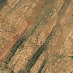 Satellite imagery of Ragoubet el Ahmar, DZ