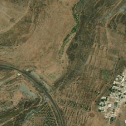 Satellite imagery of Z̧ahr ash Shaykh Maḩmūd, SY