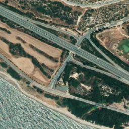 Satellite imagery of Moútti tou Pýrgou, CY