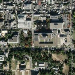 Satellite imagery of 永代橋, JP
