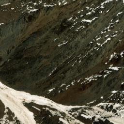 Satellite imagery of Kōh-e Sar-e Bēghamak, AF