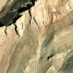 Satellite imagery of Sang-e Āwak, AF