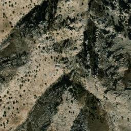 Satellite imagery of Dê Tṟī Ghar, AF