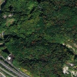 Satellite imagery of 長坂, JP