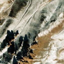 Satellite imagery of Zard Tōp, AF