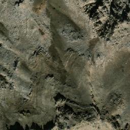 Satellite imagery of Dê Tṟī Ghar, AF