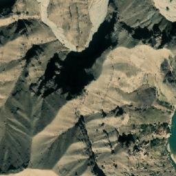Satellite imagery of Dê Kamālū Kats Ghar, AF