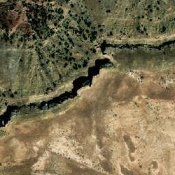 Satellite imagery of Kōh-e Takht-e Tarī, AF