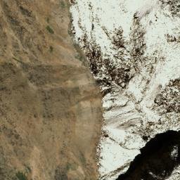Satellite imagery of Kōh-e Darah-ye Zargar, AF