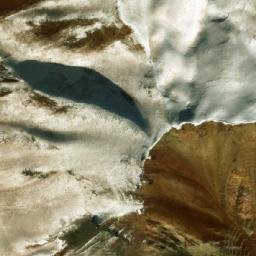 Satellite imagery of Gora Zarsang, AF