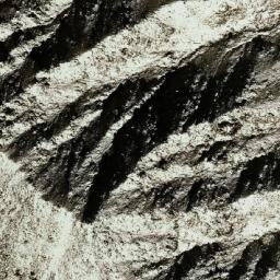 Satellite imagery of Kōh-e Darah-ye Zargar, AF
