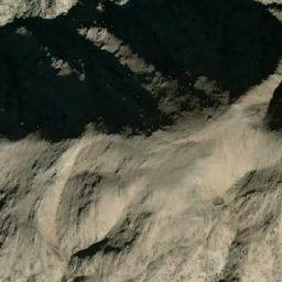 Satellite imagery of Nāndārō Ghūnḏ, AF