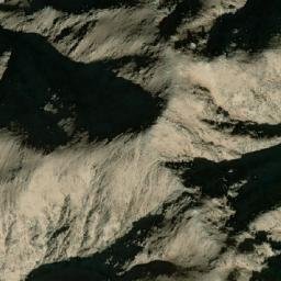 Satellite imagery of Nāndārō Ghūnḏ, AF