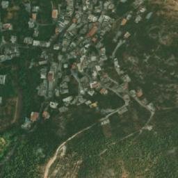 Satellite imagery of Ksaret Salloum el Bitar, LB