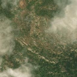Satellite imagery of Ksaret Salloum el Bitar, LB