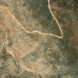 Satellite imagery of El Manqoud, LB