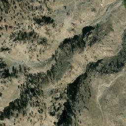 Satellite imagery of Gaṟūchay Ghar, AF