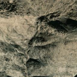 Satellite imagery of Baḏiyālay Ghar, AF