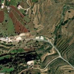 Satellite imagery of Chîr el Ahmar, LB