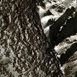 Satellite imagery of Tōp, AF