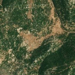 Satellite imagery of Khaoukh Bzaza, LB