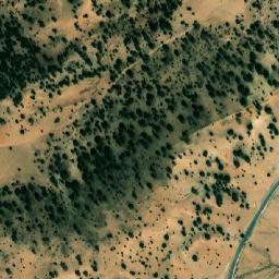 Satellite imagery of Dalaat el Hamra, DZ