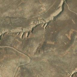 Satellite imagery of Kōh-e Chaṟāndāz, AF