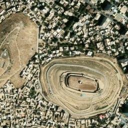 Satellite imagery of Tapah-ye Kulōlah Pushtah, AF