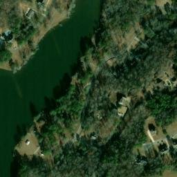 Satellite imagery of Fall Bluff, US