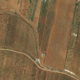 Satellite imagery of Ḑahrat Ḩamad, SY