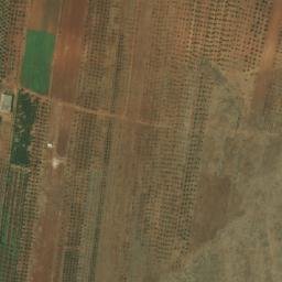 Satellite imagery of Ḑahrat Ḩamad, SY