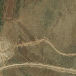 Satellite imagery of Ḑahrat Ḩamad, SY