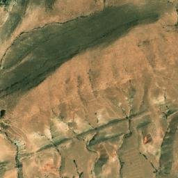 Satellite imagery of Doukane Chenoufia, TN