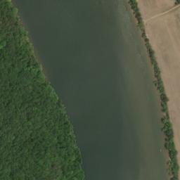 Satellite imagery of Black Bluff, US