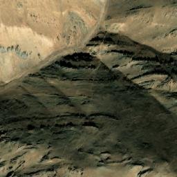 Satellite imagery of Kōh-e Sar-e Astar Ghanahgak, AF