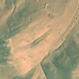Satellite imagery of Tulūl Ţaraq al Ghanam, SY