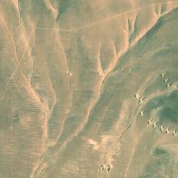 Satellite imagery of Tulūl Ţaraq al Ghanam, SY