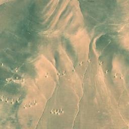 Satellite imagery of Tulūl Ţaraq al Ghanam, SY