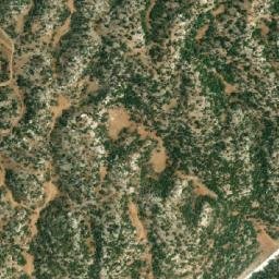 Satellite imagery of Jouret el Hachîch, LB