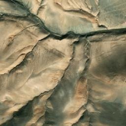 Satellite imagery of Pushtah-ye Siyāh Pētāw, AF