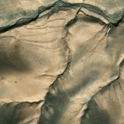 Satellite imagery of Pushtah-ye Siyāh Pētāw, AF