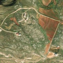 Satellite imagery of Dahr el Knîssé, LB