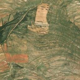 Satellite imagery of Dahr el Knîssé, LB