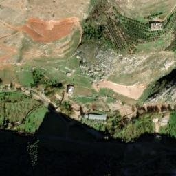 Satellite imagery of Tallet el Hamra, LB